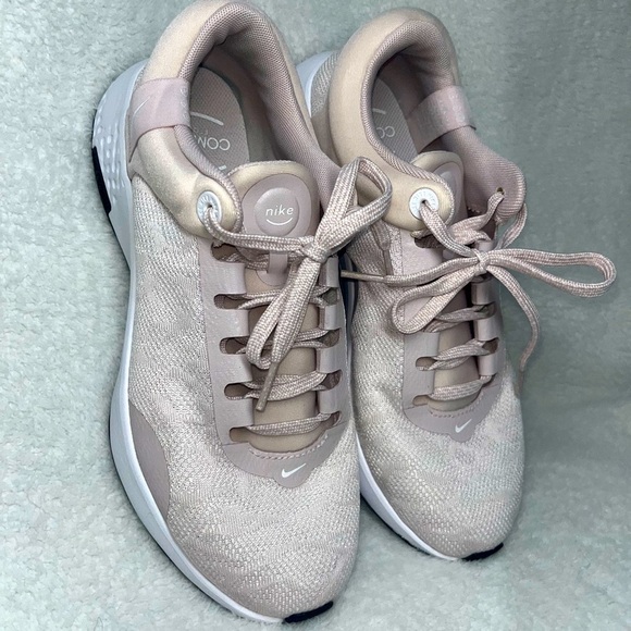 Nike Women's Sneakers in Light Pink and White - Picture 1 of 16